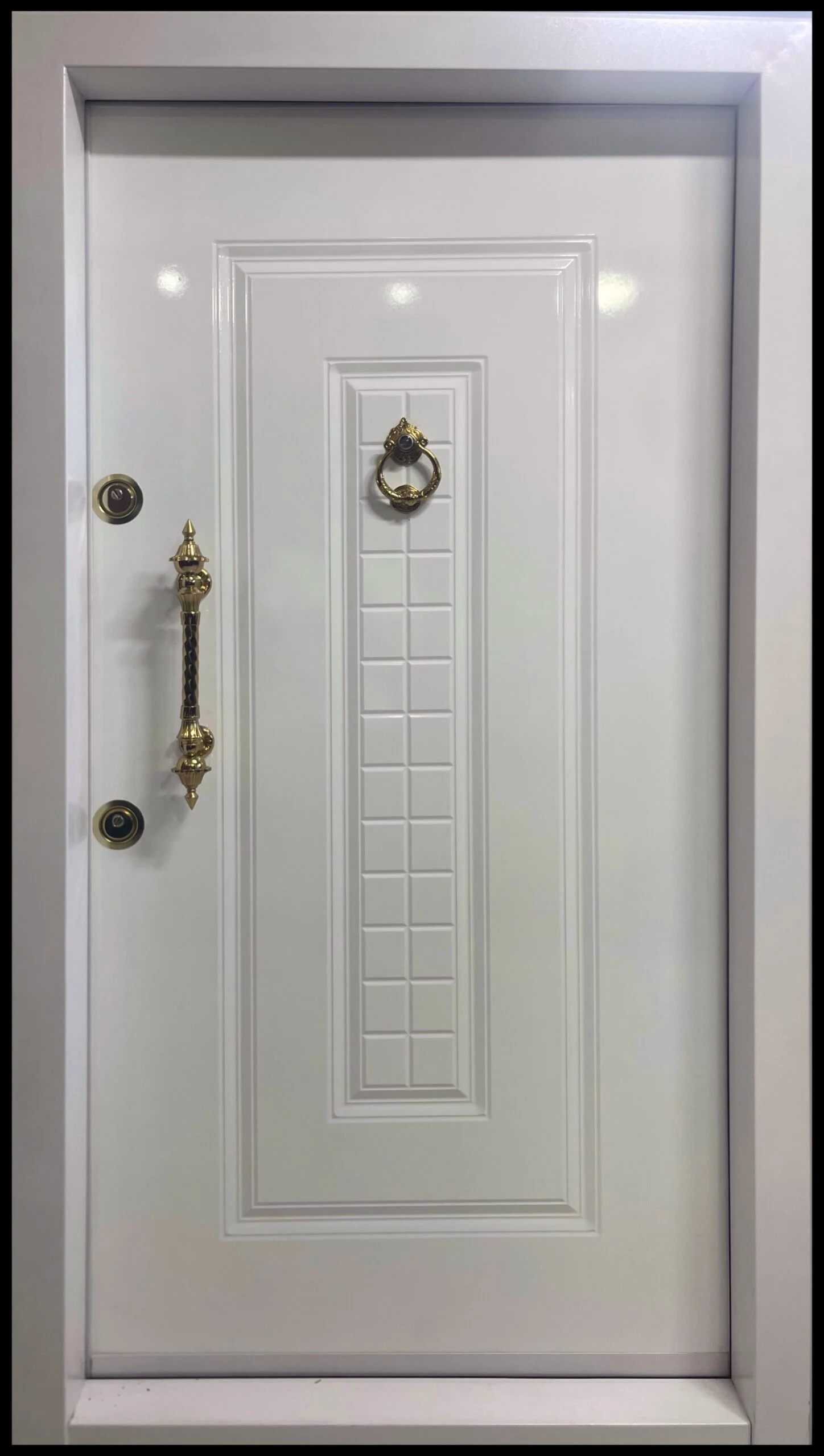 درب سفید کد 303