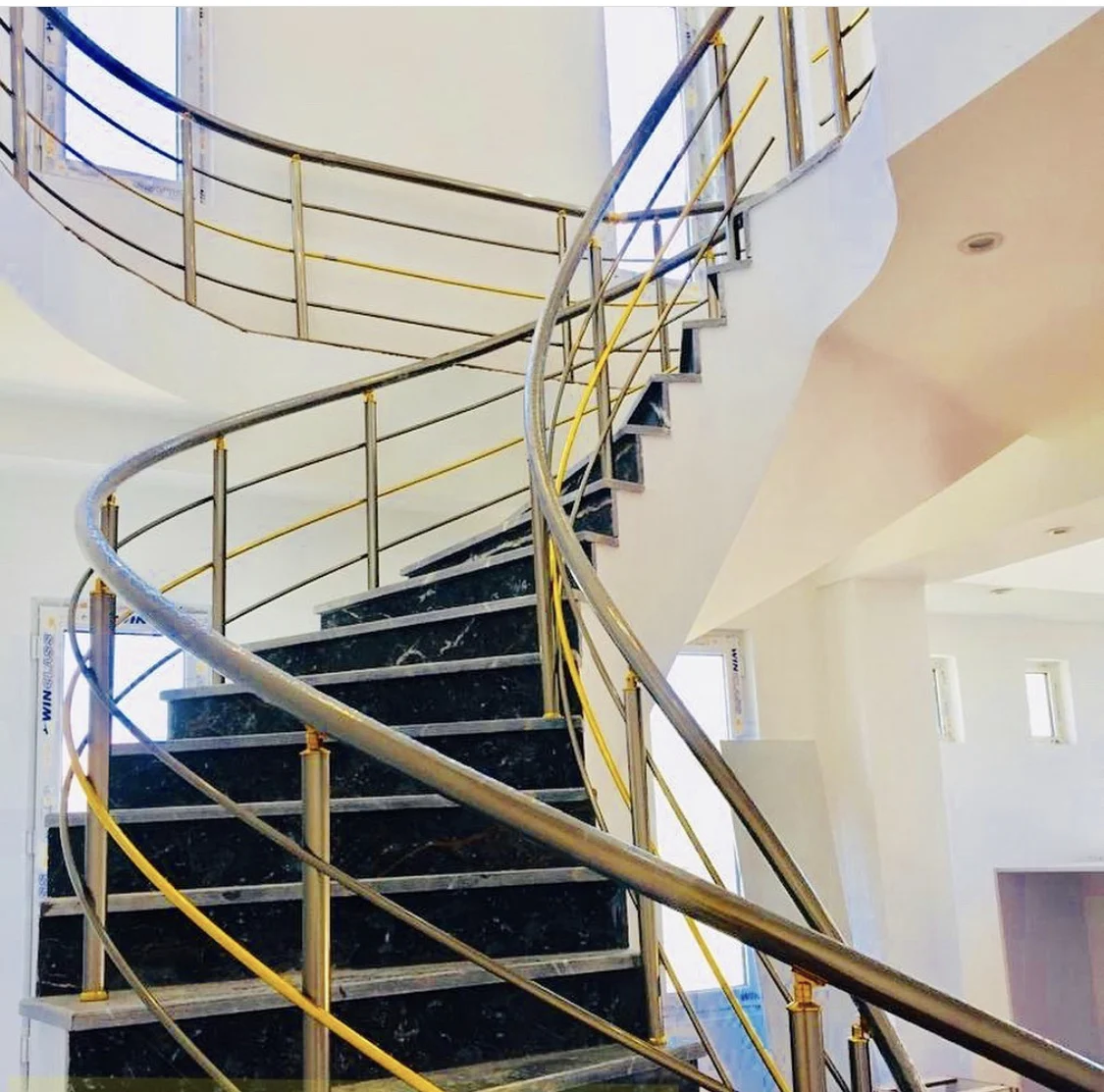 نرده المینوم